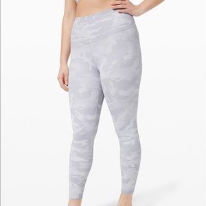 lululemon Wunder Under stargaze camo 25”